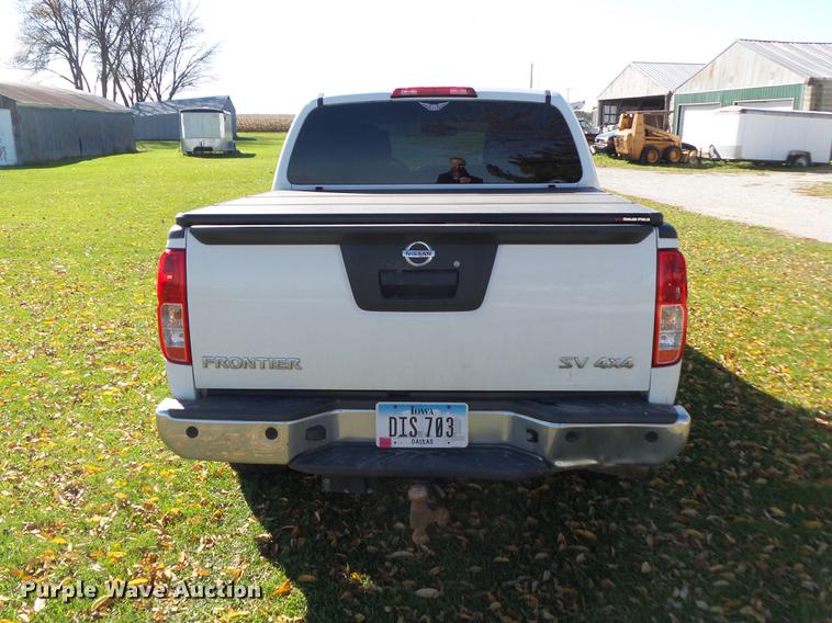 image for item DA7008 2013 Nissan Frontier SV Crew Cab pickup truck