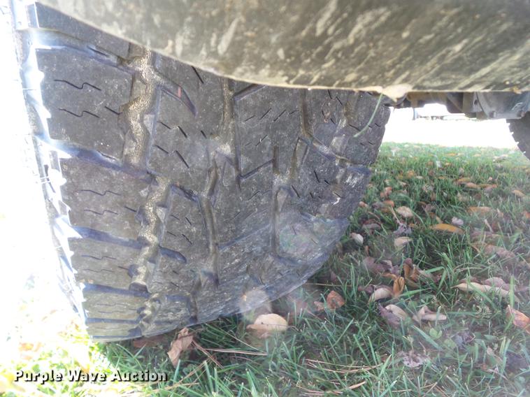 image for item DA7008 2013 Nissan Frontier SV Crew Cab pickup truck