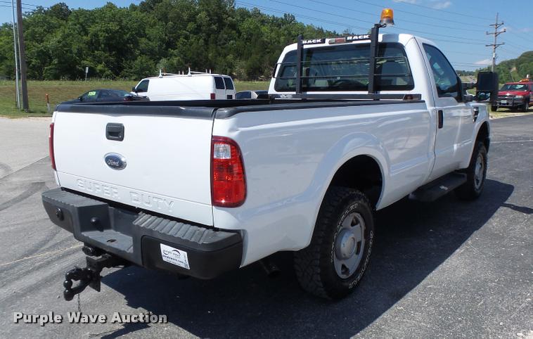 image for item DB1357 2008 Ford F250 Super Duty pickup truck