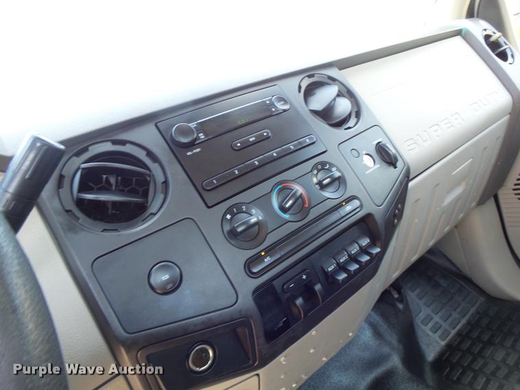 image for item DB1357 2008 Ford F250 Super Duty pickup truck