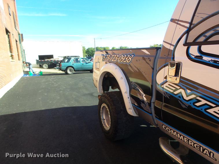 image for item DB1488 2001 Ford F350 Crew Cab pickup truck