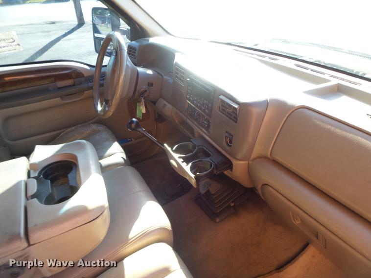 image for item DB1488 2001 Ford F350 Crew Cab pickup truck