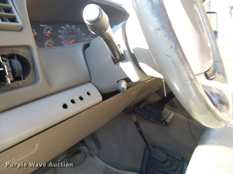 image for item DB1488 2001 Ford F350 Crew Cab pickup truck