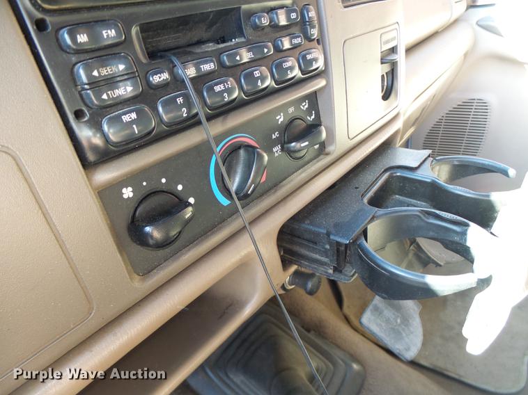 image for item DB1488 2001 Ford F350 Crew Cab pickup truck