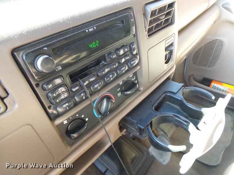 image for item DB1488 2001 Ford F350 Crew Cab pickup truck