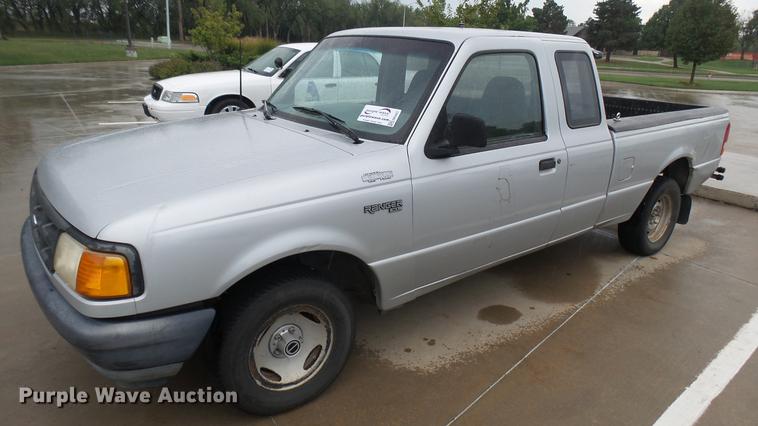 image for item DB3457 1994 Ford Ranger SuperCab pickup truck