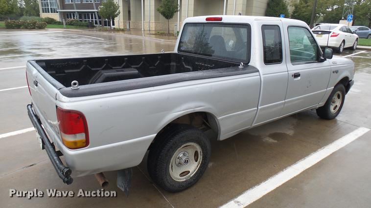 image for item DB3457 1994 Ford Ranger SuperCab pickup truck