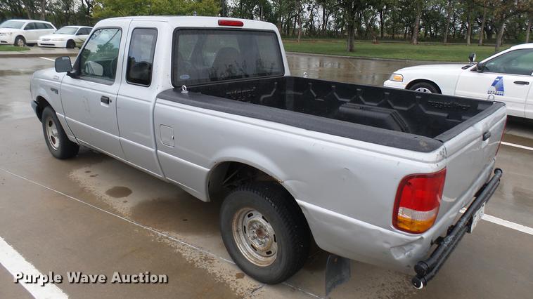 image for item DB3457 1994 Ford Ranger SuperCab pickup truck