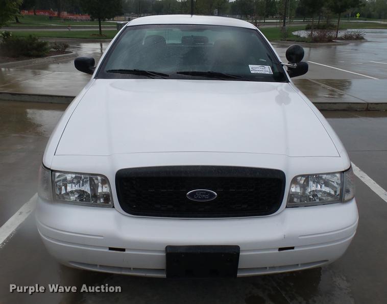 image for item DB3458 2010 Ford Crown Victoria Police Interceptor