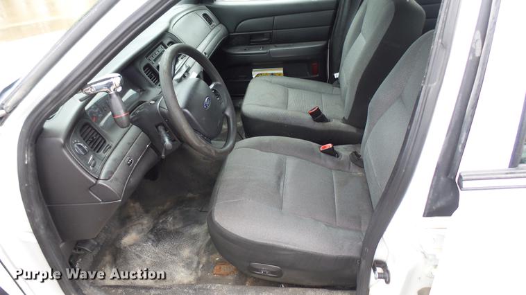 image for item DB3458 2010 Ford Crown Victoria Police Interceptor