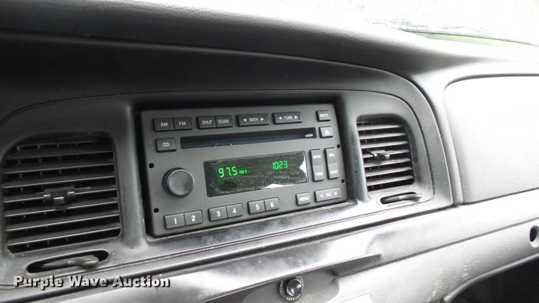 image for item DB3458 2010 Ford Crown Victoria Police Interceptor