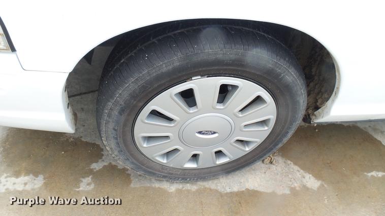 image for item DB3458 2010 Ford Crown Victoria Police Interceptor