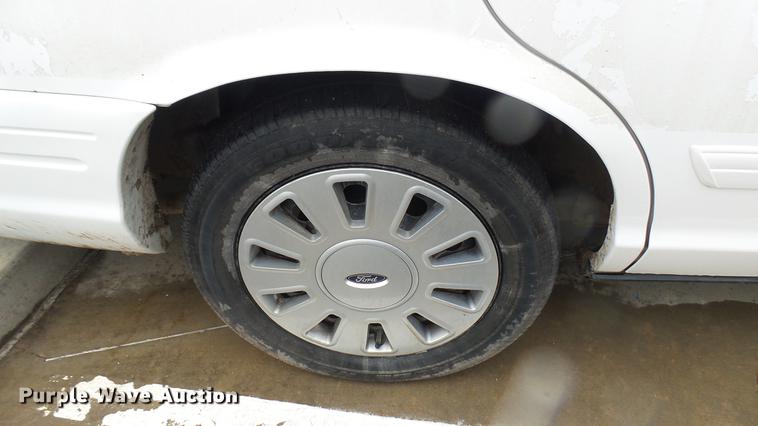 image for item DB3458 2010 Ford Crown Victoria Police Interceptor