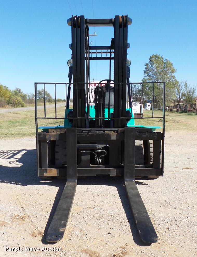 image for item DB4215 2001 Mitsubishi FD50C forklift