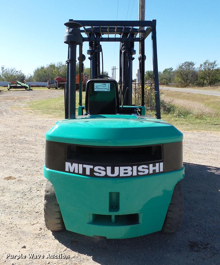 image for item DB4215 2001 Mitsubishi FD50C forklift