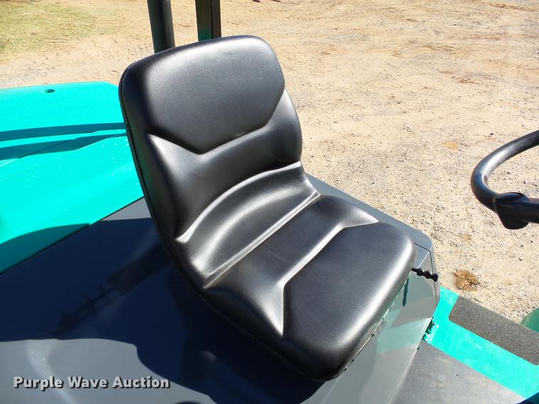 image for item DB4215 2001 Mitsubishi FD50C forklift