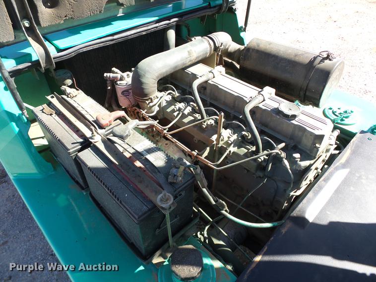 image for item DB4215 2001 Mitsubishi FD50C forklift