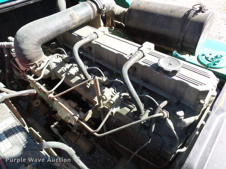 image for item DB4215 2001 Mitsubishi FD50C forklift