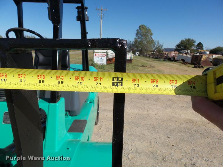 image for item DB4215 2001 Mitsubishi FD50C forklift