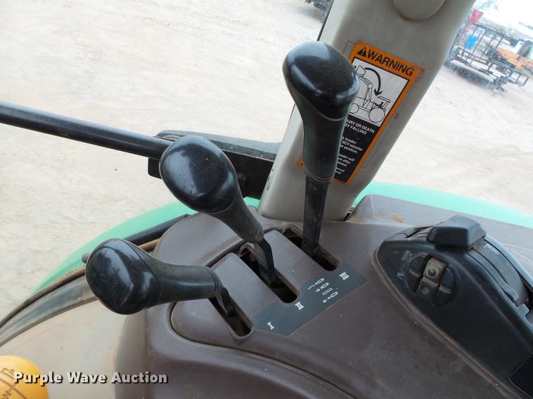 image for item DB4222 2005 John Deere 5325 MFWD tractor