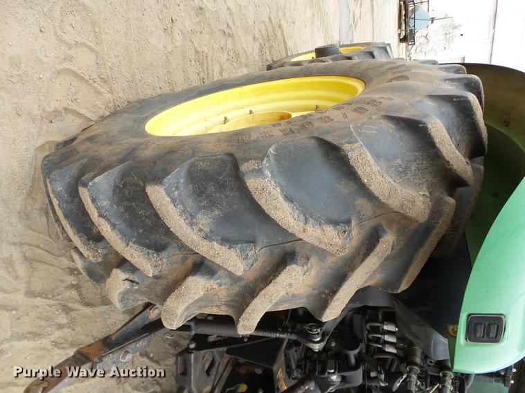 image for item DB4222 2005 John Deere 5325 MFWD tractor