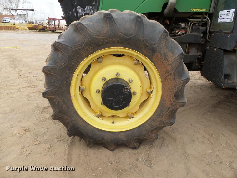 image for item DB4222 2005 John Deere 5325 MFWD tractor