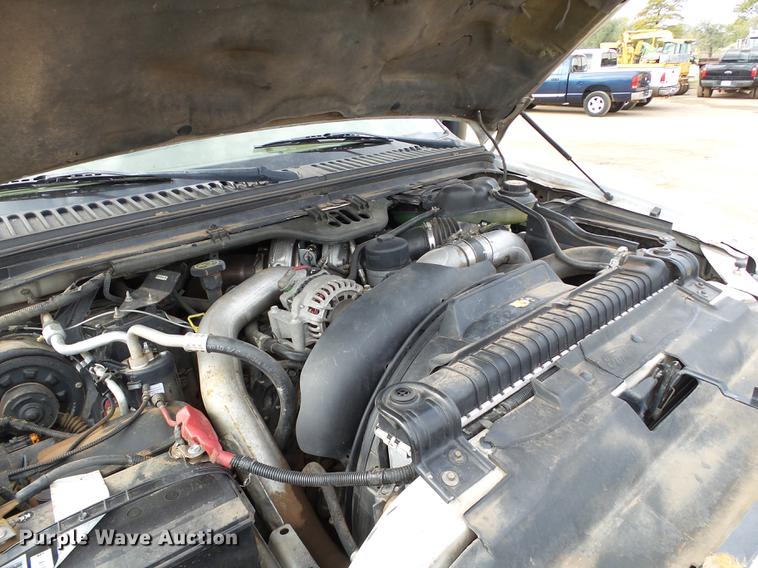 image for item DB4227 2004 Ford F250 Super Duty Lariat Crew Cab pickup truck