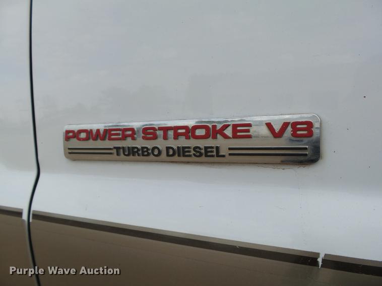 image for item DB4227 2004 Ford F250 Super Duty Lariat Crew Cab pickup truck