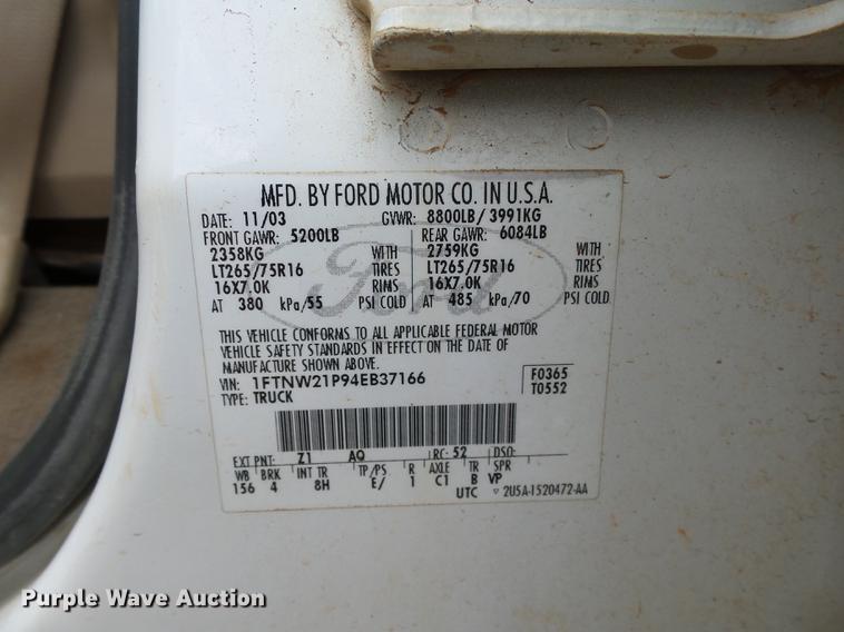 image for item DB4227 2004 Ford F250 Super Duty Lariat Crew Cab pickup truck