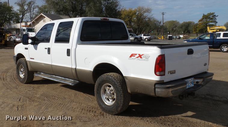 image for item DB4228 2004 Ford F250 Super Duty Lariat Crew Cab pickup truck