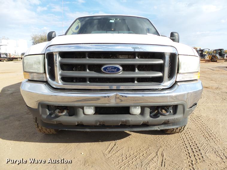 image for item DB4228 2004 Ford F250 Super Duty Lariat Crew Cab pickup truck