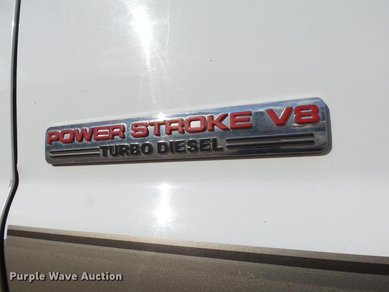 image for item DB4228 2004 Ford F250 Super Duty Lariat Crew Cab pickup truck