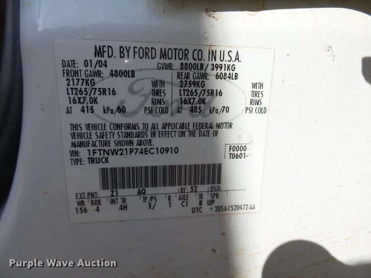 image for item DB4228 2004 Ford F250 Super Duty Lariat Crew Cab pickup truck