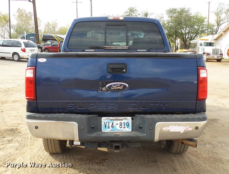 image for item DB4229 2008 Ford F250 Super Duty Lariat Crew Cab pickup truck