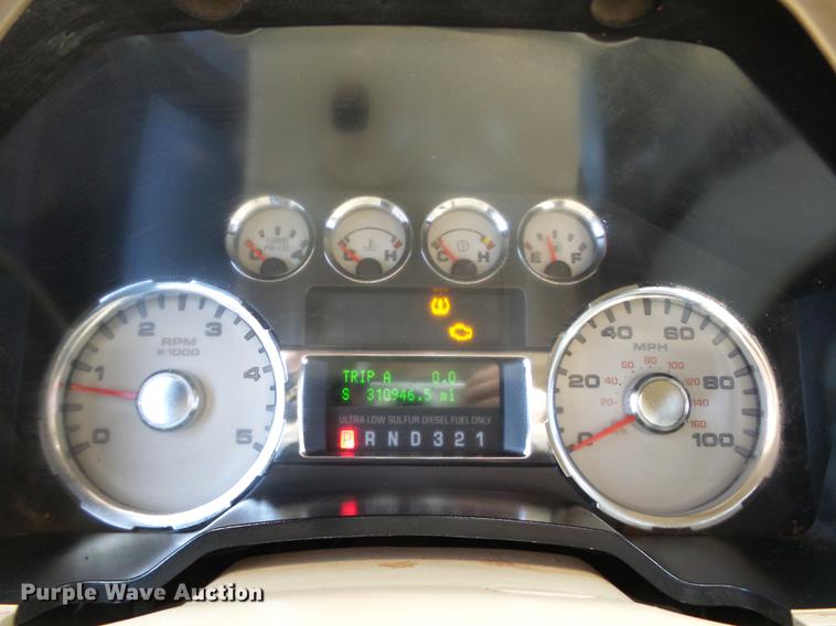 image for item DB4229 2008 Ford F250 Super Duty Lariat Crew Cab pickup truck