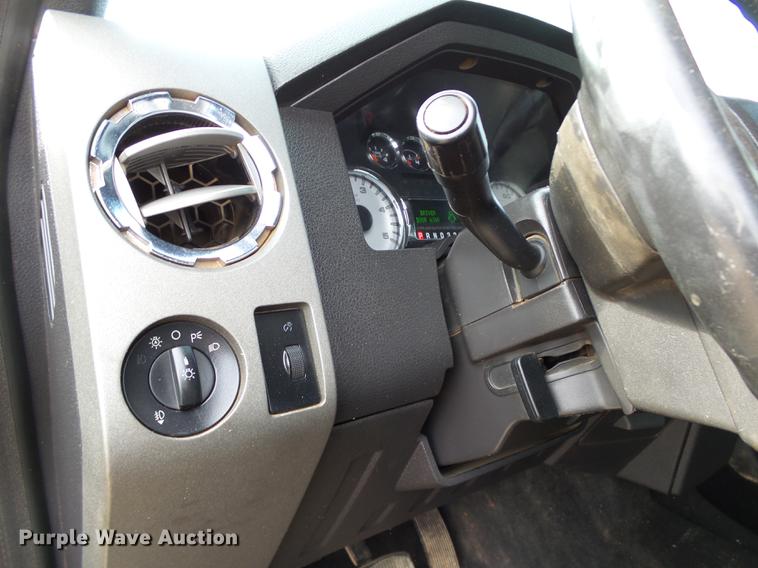 image for item DB4230 2008 Ford F350 Super Duty Crew Cab pickup truck
