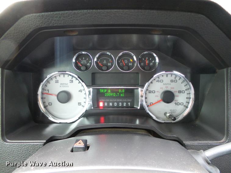 image for item DB4230 2008 Ford F350 Super Duty Crew Cab pickup truck