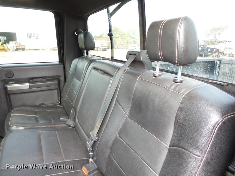 image for item DB4230 2008 Ford F350 Super Duty Crew Cab pickup truck