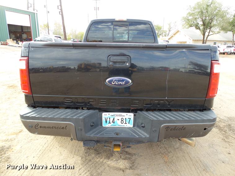image for item DB4230 2008 Ford F350 Super Duty Crew Cab pickup truck