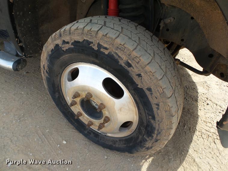 image for item DB4230 2008 Ford F350 Super Duty Crew Cab pickup truck