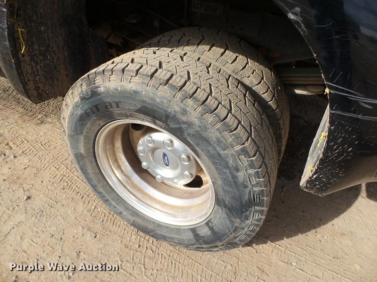 image for item DB4230 2008 Ford F350 Super Duty Crew Cab pickup truck