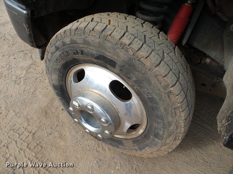 image for item DB4230 2008 Ford F350 Super Duty Crew Cab pickup truck