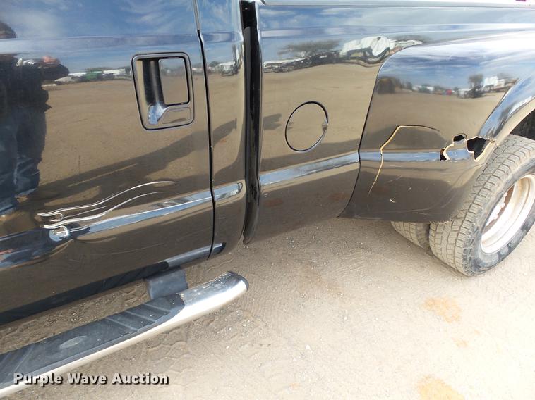 image for item DB4230 2008 Ford F350 Super Duty Crew Cab pickup truck
