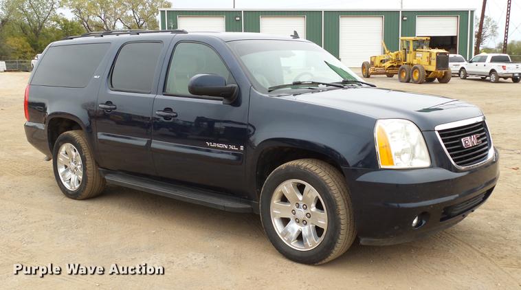 image for item DB4242 2007 GMC Yukon XL SLT SUV