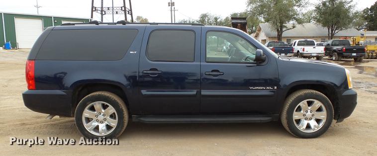 image for item DB4242 2007 GMC Yukon XL SLT SUV