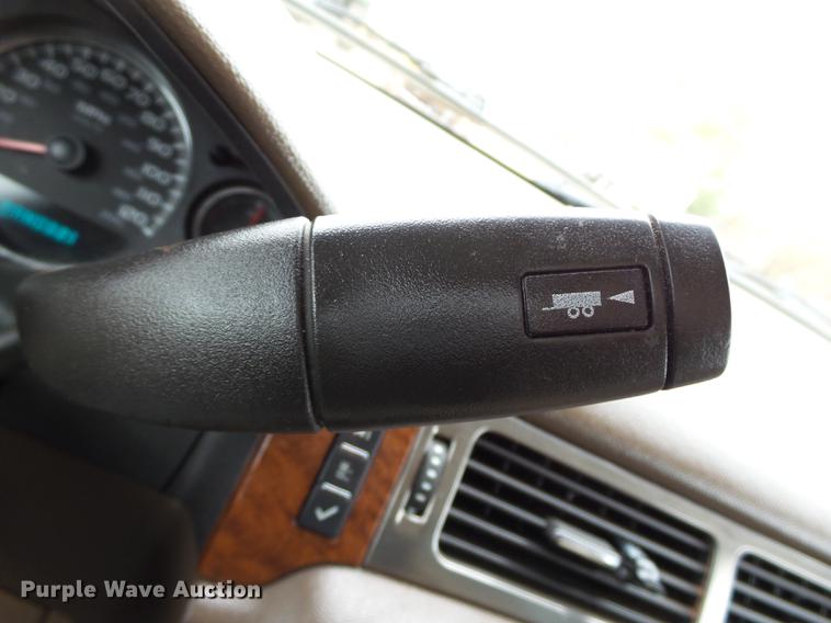 image for item DB4242 2007 GMC Yukon XL SLT SUV