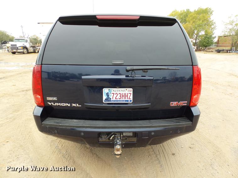 image for item DB4242 2007 GMC Yukon XL SLT SUV