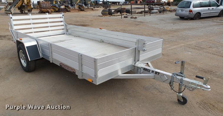 image for item DB5018 2012 Aluma 6812H73T utility trailer