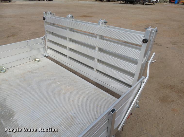 image for item DB5018 2012 Aluma 6812H73T utility trailer