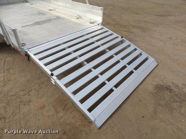 image for item DB5018 2012 Aluma 6812H73T utility trailer